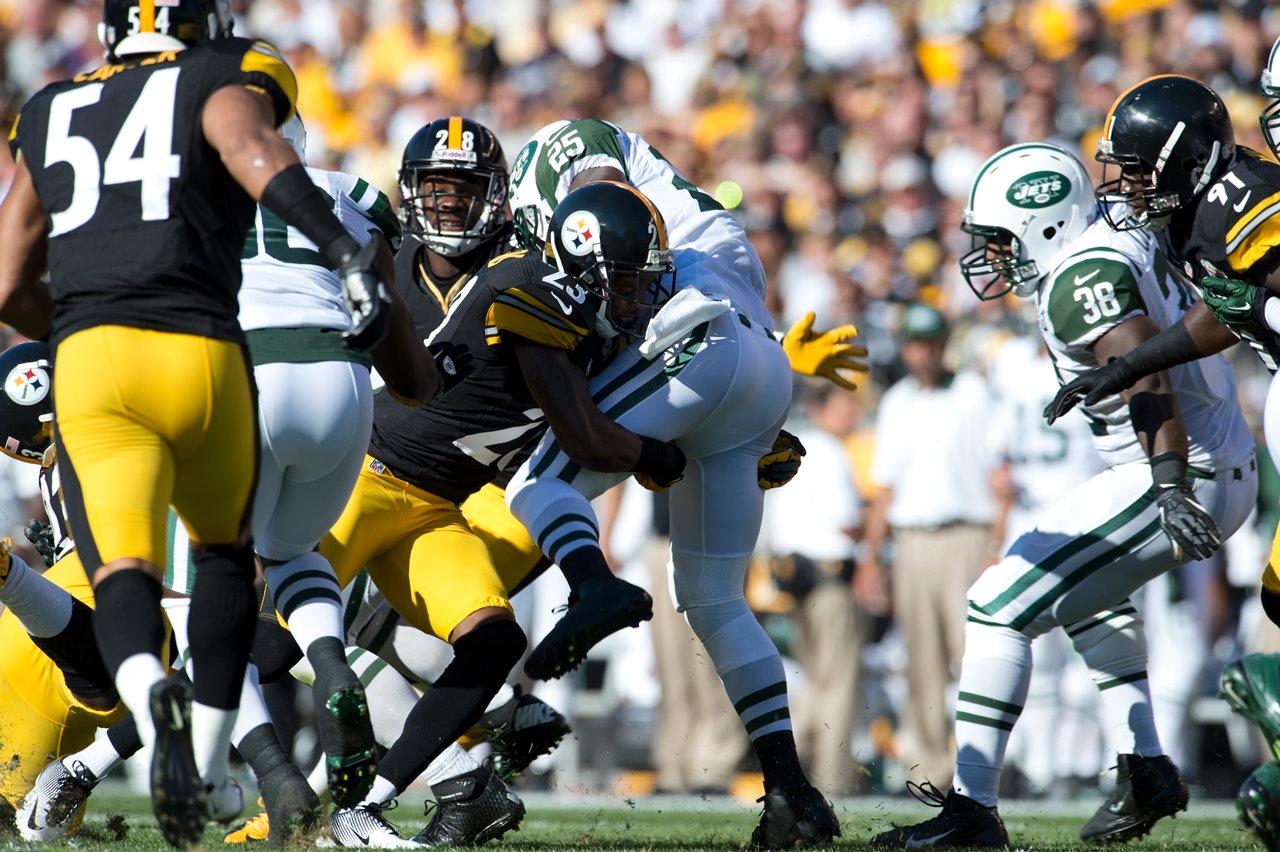 22 November 2009: Steelers defensive back Joe Burnett. The Kansas