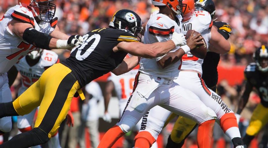 Steelers rookie T.J. Watt sacks Browns rookie quarterback DeShone Kizer