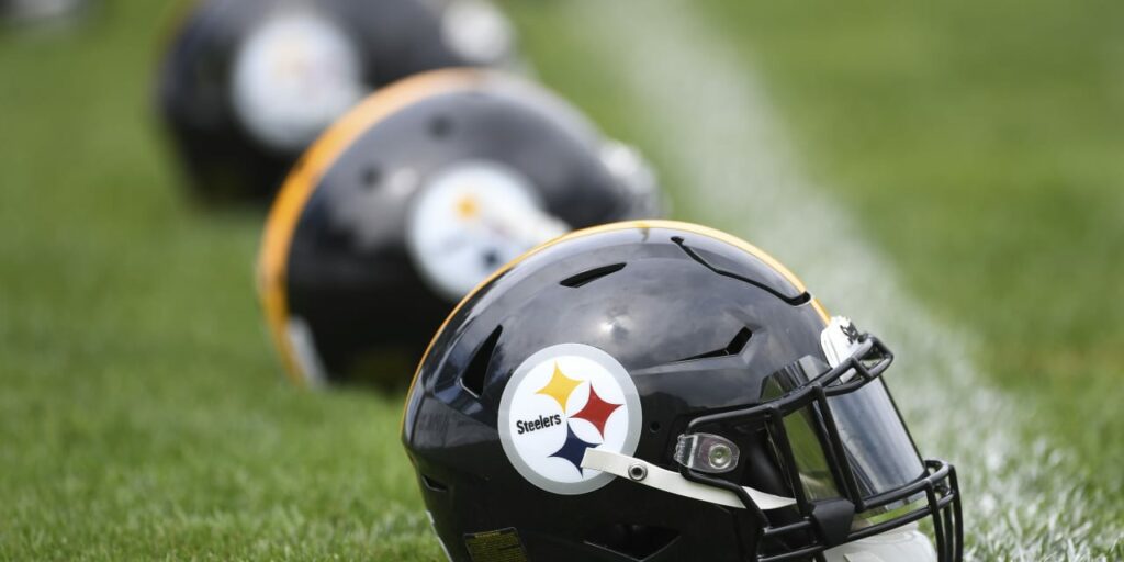 Pittsburgh Steelers helmets