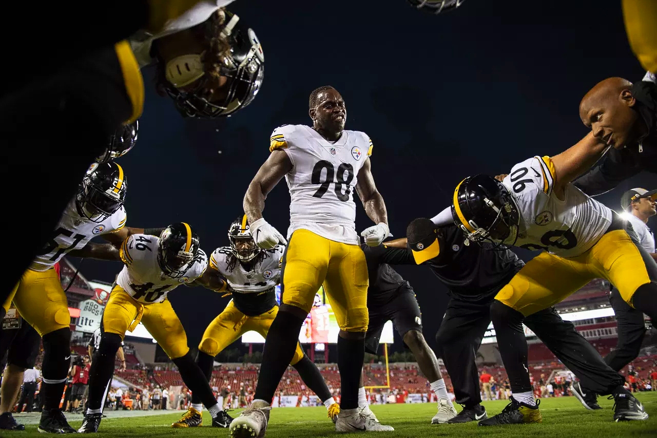 Cris Collinsworth Makes Wild Comment About Steelers' TJ Watt