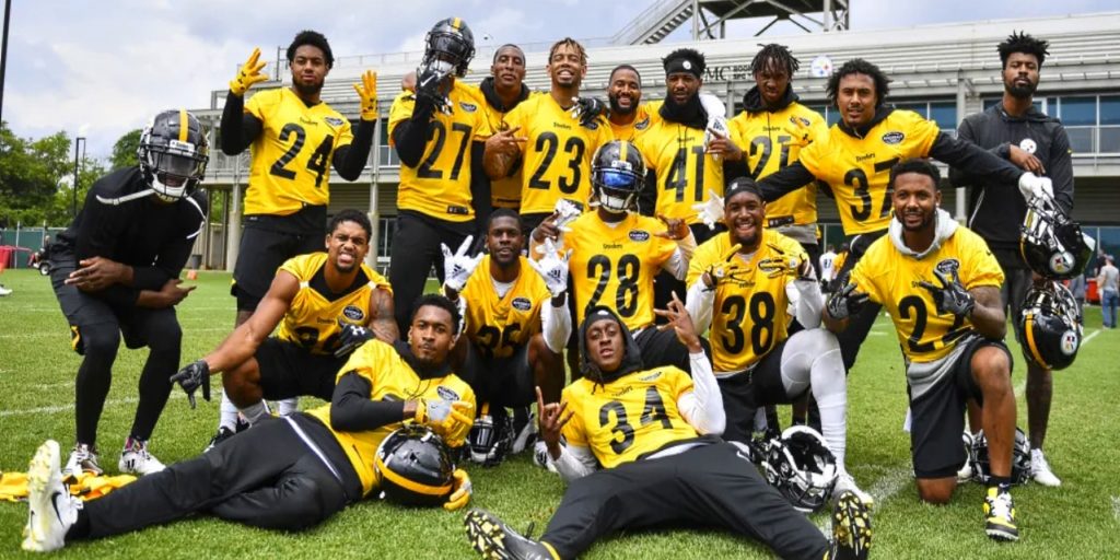 Pittsburgh Steelers defensive backs at mini camp in June 2019