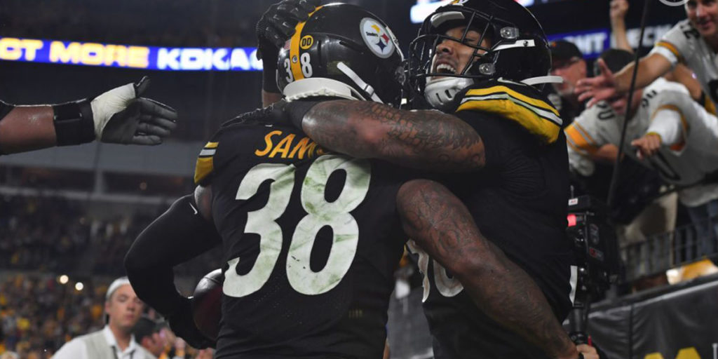 Pittsburgh Steelers RB James Conner and Jaylen Samuels