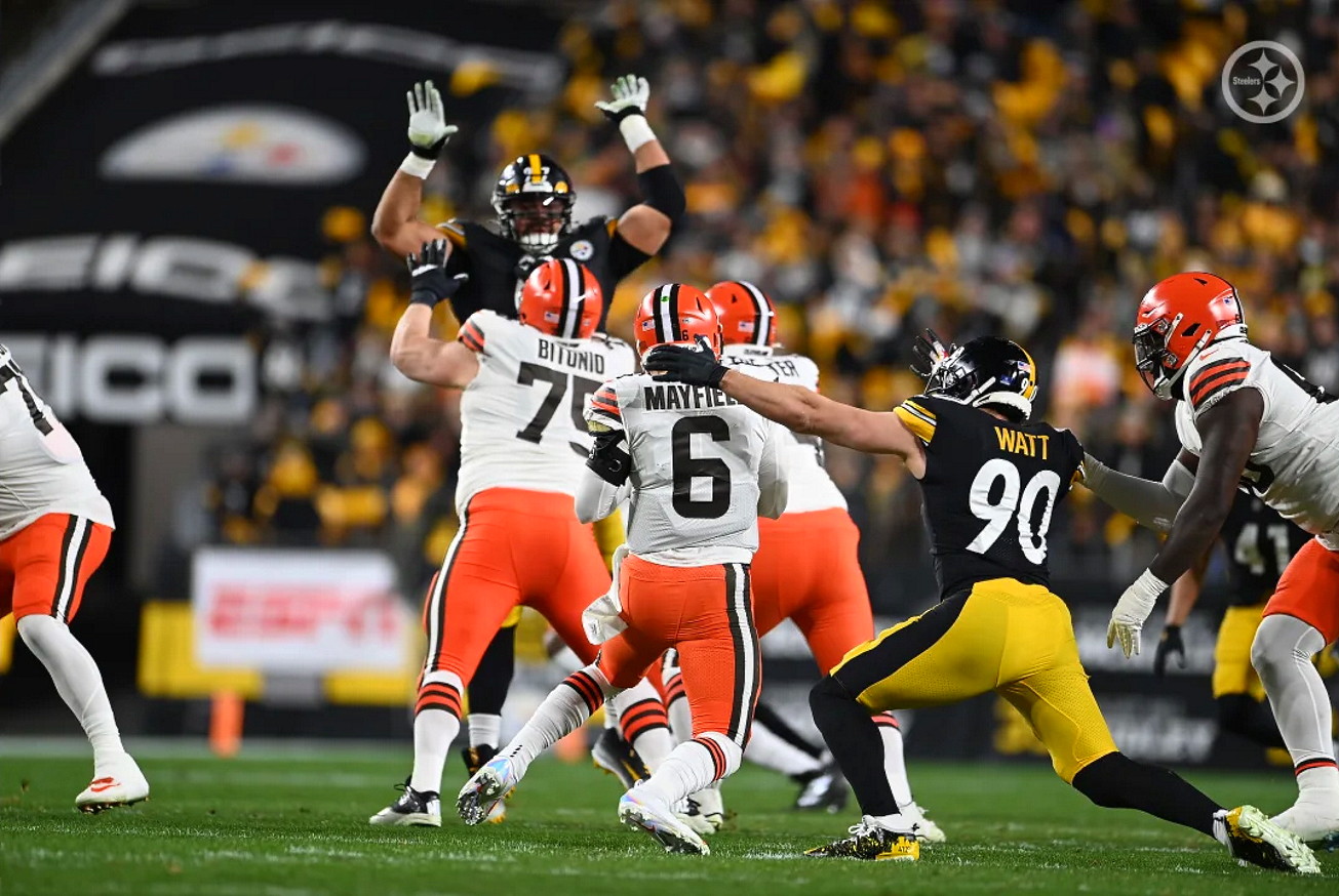 T.J. Watt Shouts Out Steelers Fans After Win