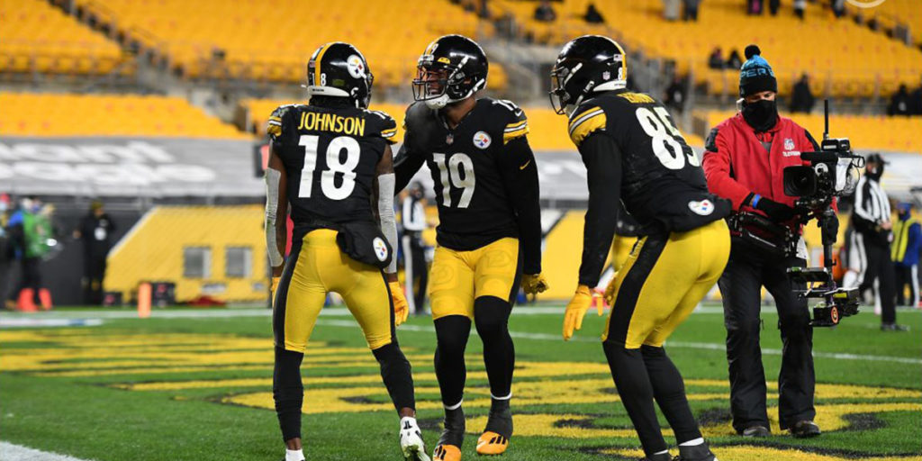 Pittsburgh Steelers WRs Diontae Johnson, JuJu Smith-Schuster and TE Eric Ebron