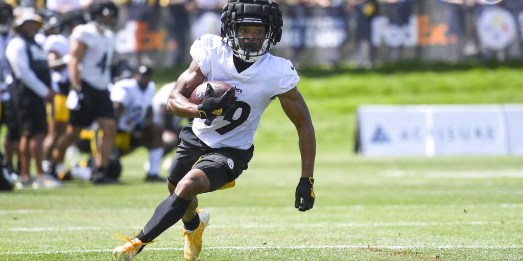 Pittsburgh Steelers WR Calvin Austin III