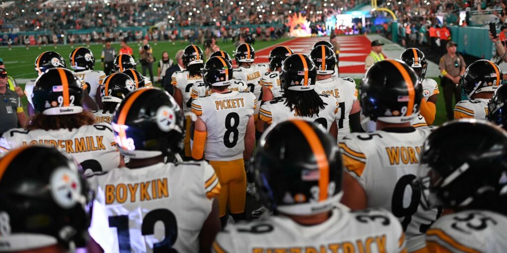 The 2022 Pittsburgh Steelers in Week 7 of the NFL regular season