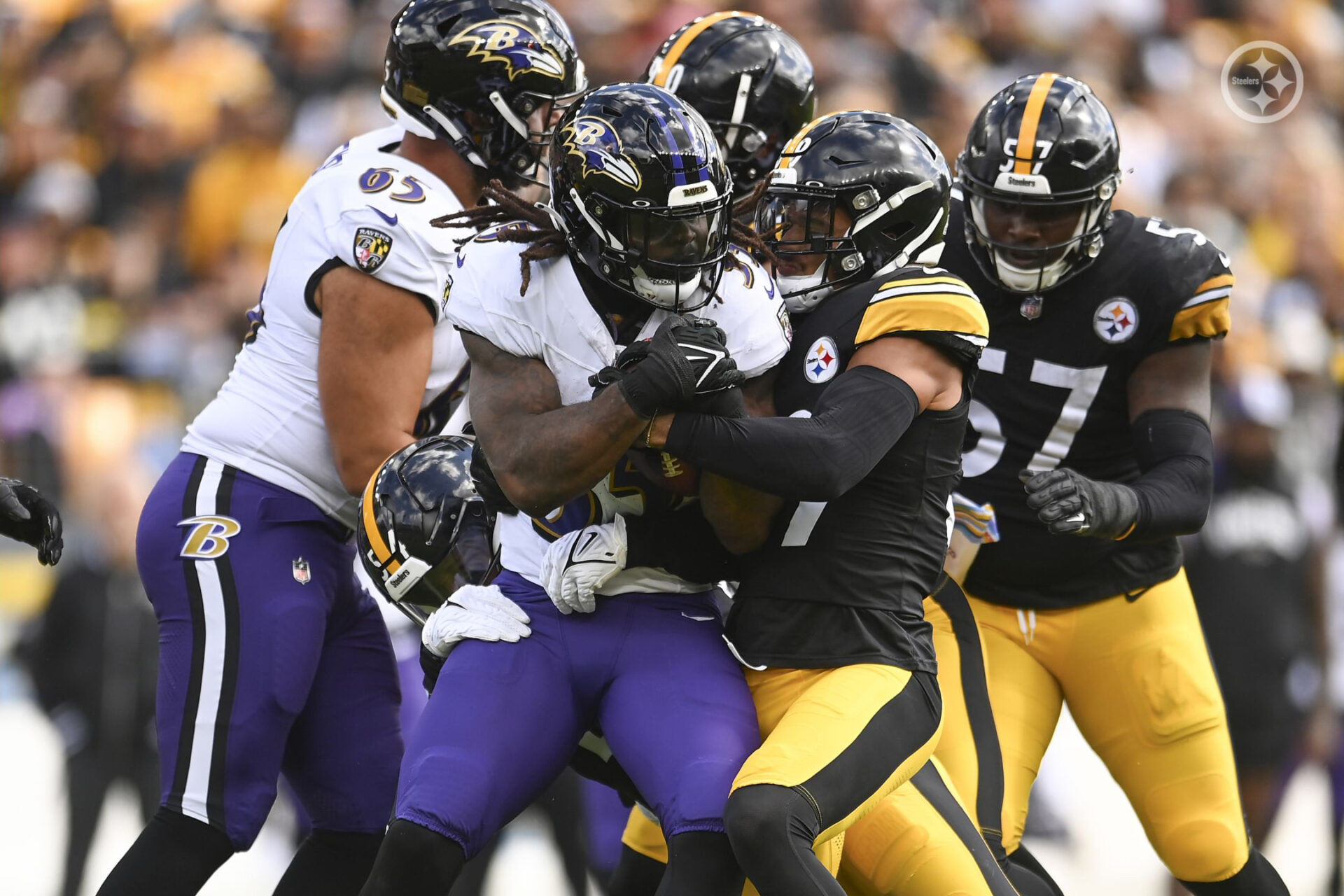 Steelers complete comeback to beat Ravens: How Pittsburgh preserved its  playoff hopes - The Athletic