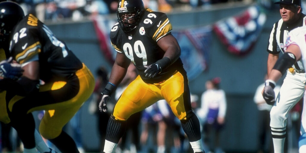 Linebacker Levon Kirkland of the Pittsburgh Steelers