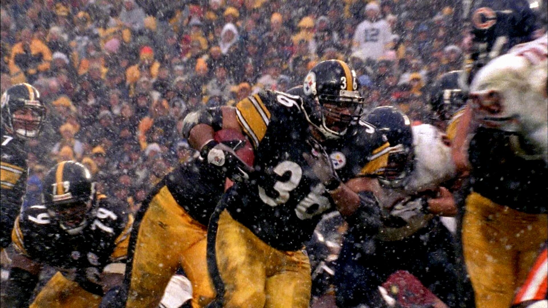 Steelers Throwback Thursday: Bus outruns Bears in snow - Steel