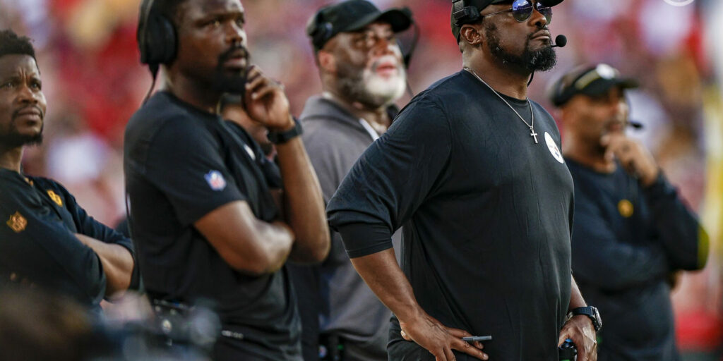 Pittsburgh Steelers head coach Mike Tomlin