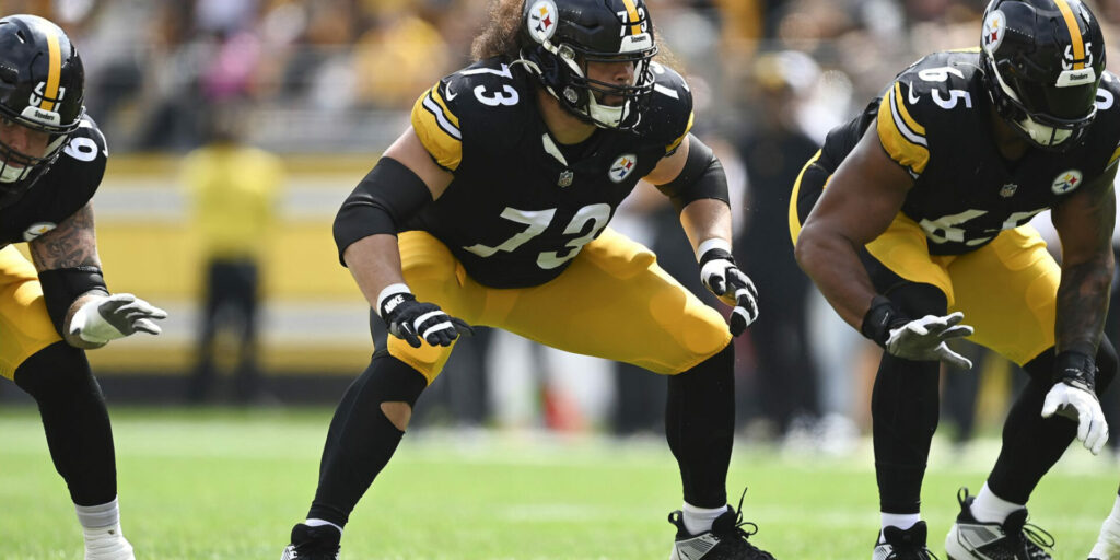 Isaac Seumalo