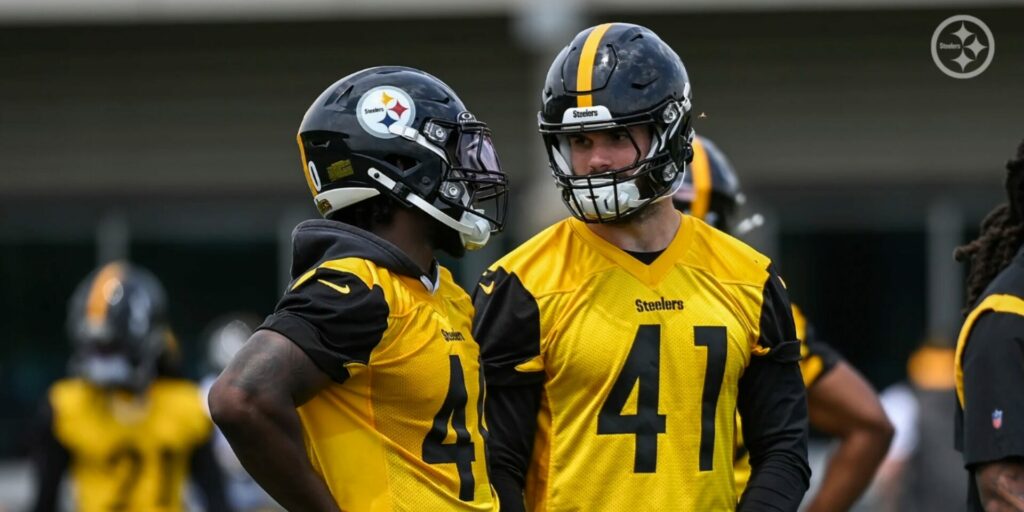 Payton Wilson (41) and Tyler Murray (40) Pittsburgh Steelers