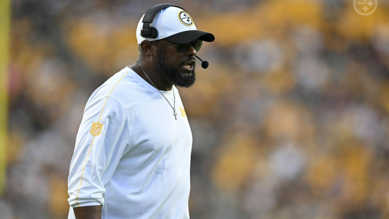 Steelers head coach Mike Tomlin