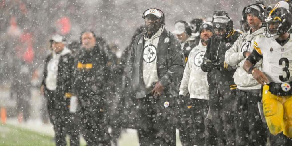 Coach Mike Tomlin Pittsburgh Steelers